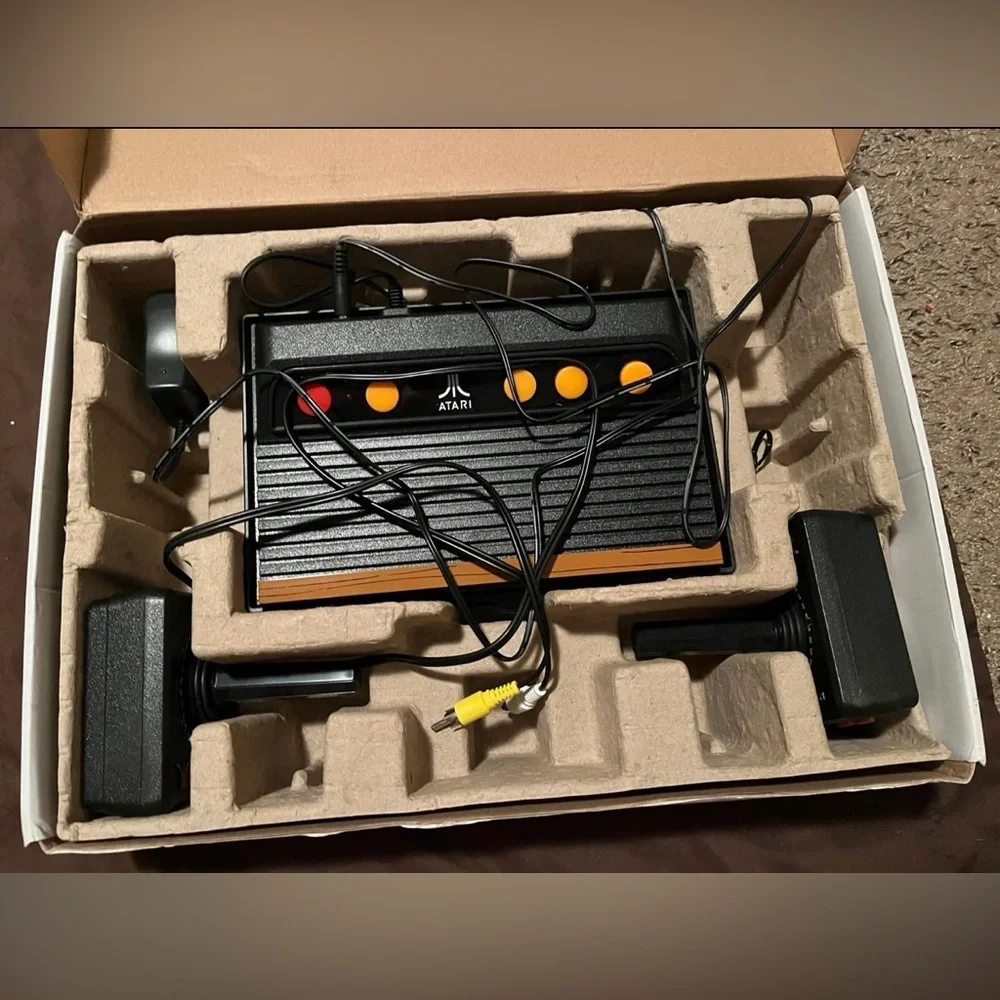 Atari Flashback 4 Classic Game Console